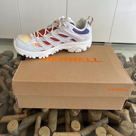 MERREL MOAB 3 VISTA Chalk Men Sneakers - Picture 1 of 9